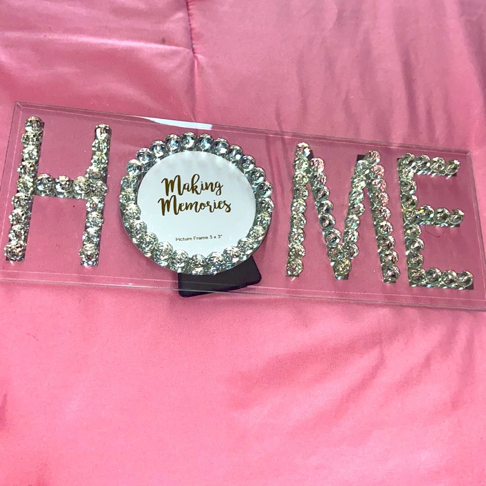 HOME bedazzled Picture Frame Stand 🩷